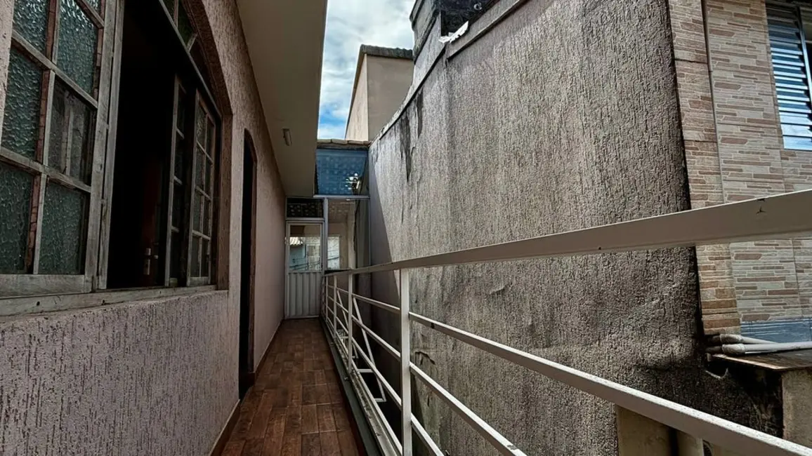 Foto 8 de Casa de Condomínio com 3 quartos à venda, 250m2 em Jardim Planalto, Carapicuiba - SP
