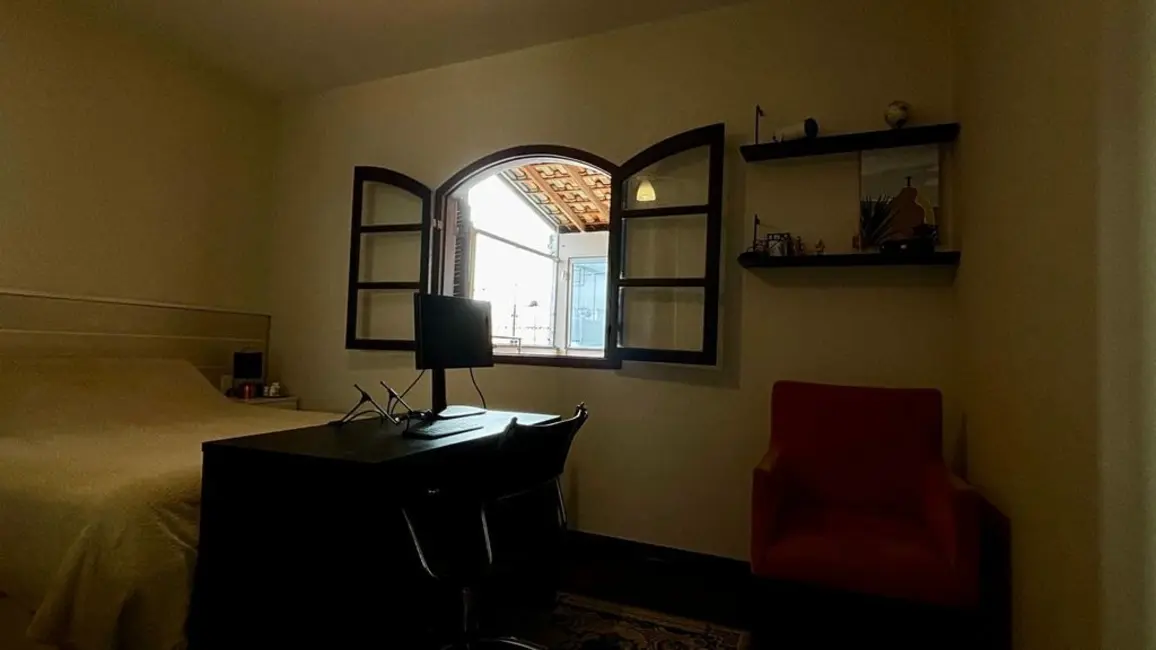 Foto 4 de Casa de Condomínio com 3 quartos à venda, 250m2 em Jardim Planalto, Carapicuiba - SP