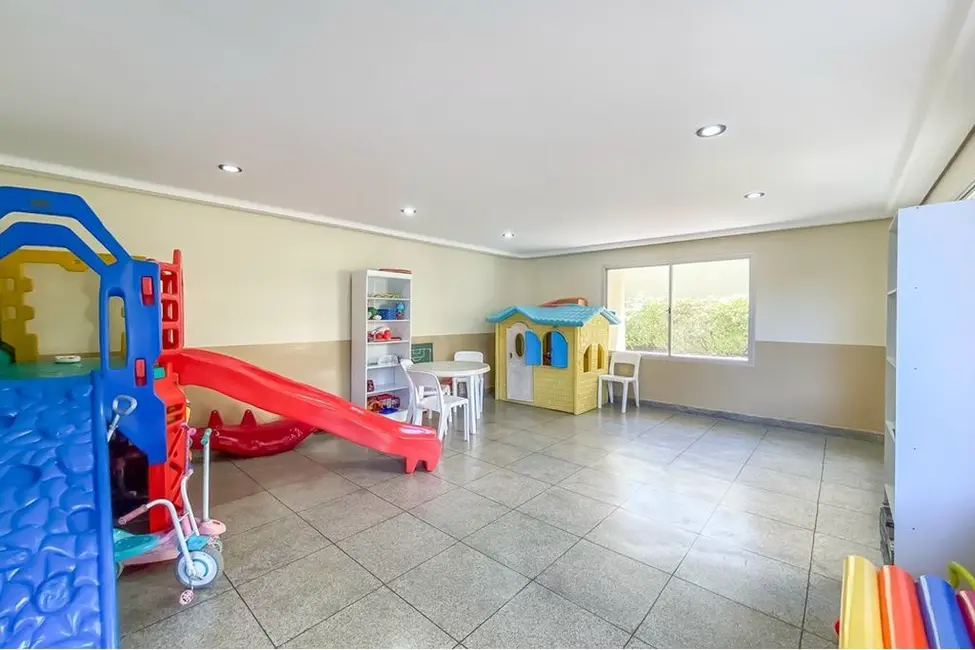 Apartamento com 3 quartos à venda, 95m2 em Moema, São Paulo - SP - imagem 2 Foto 2 de Apartamento com 3 quartos à venda, 95m2 em Moema, São Paulo - SP
