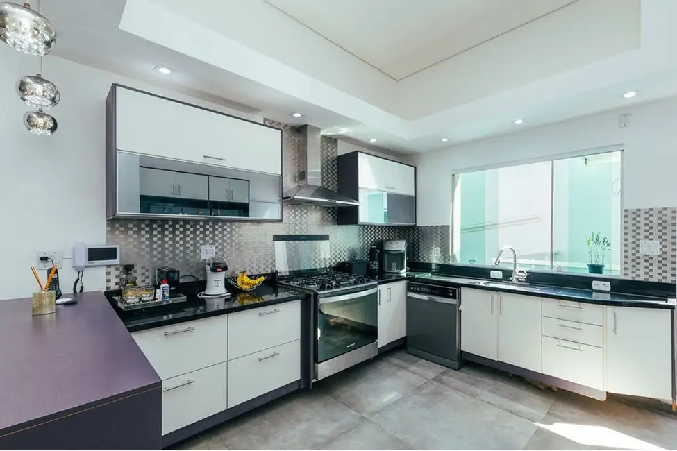 Casa de Condomínio com 4 quartos à venda, 340m2 em Jardim Pacaembu, Jundiai - SP - imagem 5 Foto 5 de Casa de Condomínio com 4 quartos à venda, 340m2 em Jardim Pacaembu, Jundiai - SP