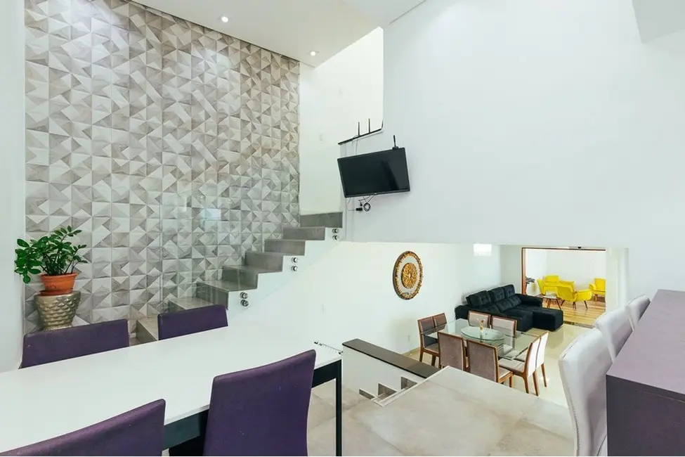 Casa de Condomínio com 4 quartos à venda, 340m2 em Jardim Pacaembu, Jundiai - SP - imagem 9 Foto 9 de Casa de Condomínio com 4 quartos à venda, 340m2 em Jardim Pacaembu, Jundiai - SP