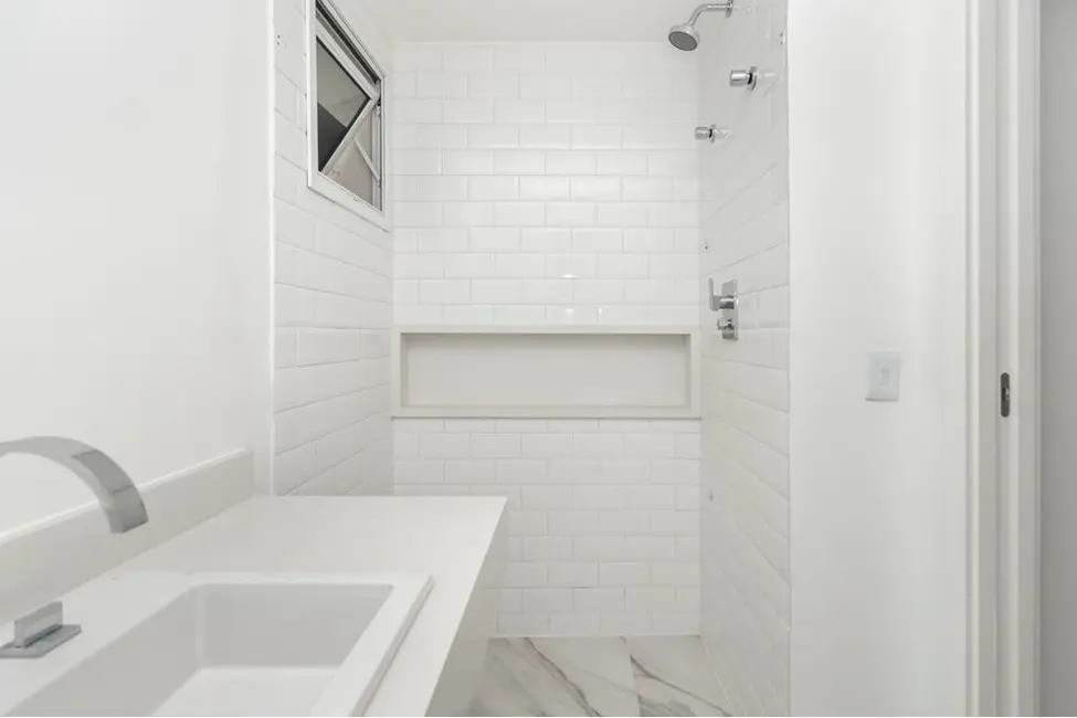 Apartamento com 3 quartos à venda, 124m2 em Vila Olímpia, São Paulo - SP - imagem 3 Foto 3 de Apartamento com 3 quartos à venda, 124m2 em Vila Olímpia, São Paulo - SP