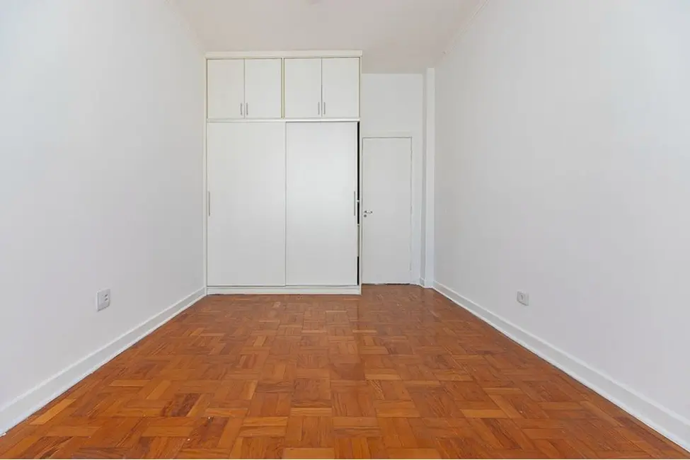 Apartamento com 3 quartos à venda, 142m2 em Aclimação, São Paulo - SP - imagem 8 Foto 8 de Apartamento com 3 quartos à venda, 142m2 em Aclimação, São Paulo - SP