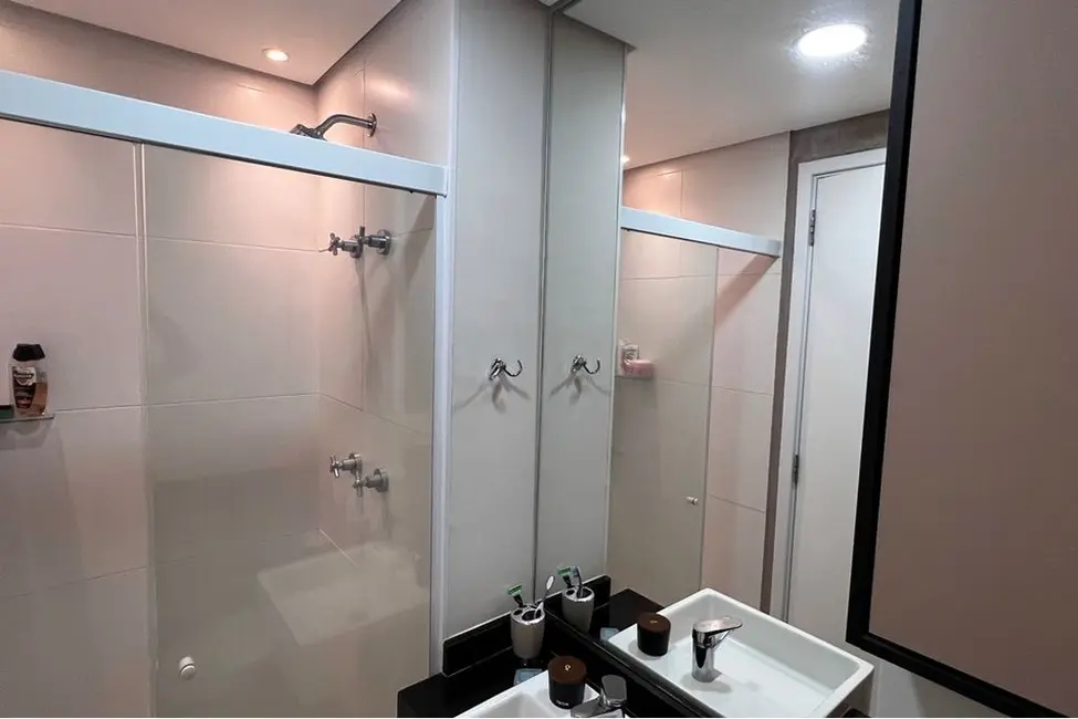 Kitnet com 1 quarto à venda, 22m2 em Jardim das Acácias, São Paulo - SP - imagem 8 Foto 8 de Kitnet com 1 quarto à venda, 22m2 em Jardim das Acácias, São Paulo - SP