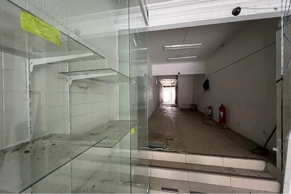 Foto 1 de Loja à venda, 200m2 em Cambuci, São Paulo - SP