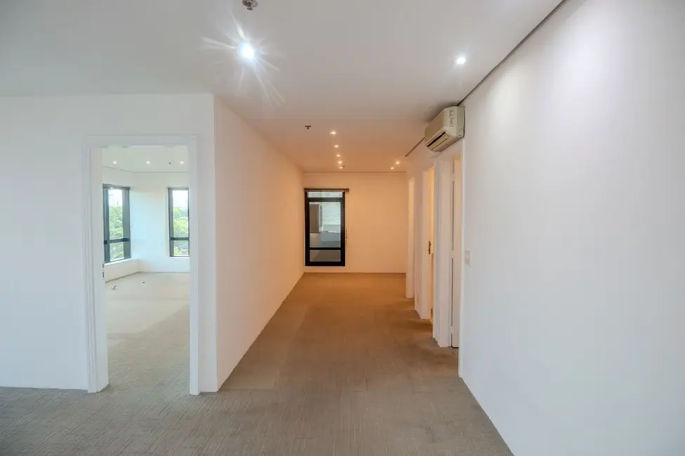 Foto 9 de Loft / Flat para alugar, 187m2 em Jardim Europa, São Paulo - SP