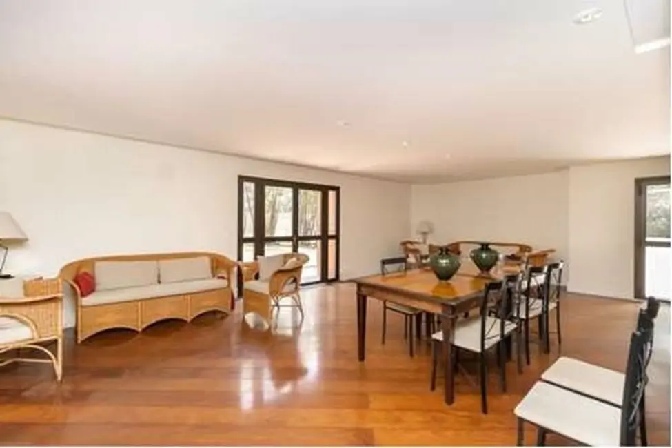 Foto 8 de Apartamento com 4 quartos à venda, 213m2 em Vila Suzana, São Paulo - SP