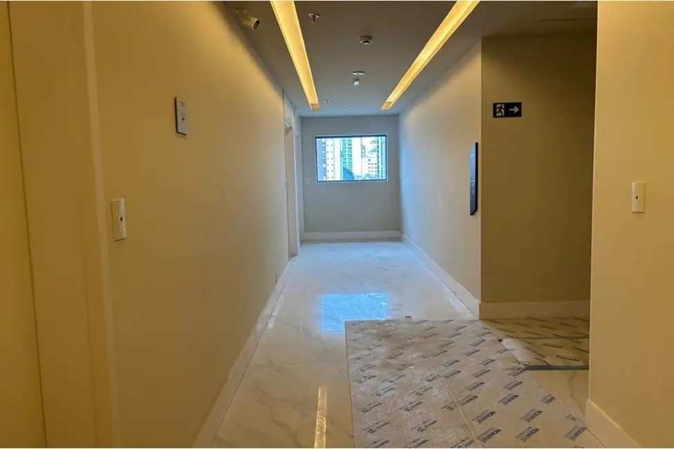 Sala Comercial à venda, 39m2 em Indianópolis, São Paulo - SP - imagem 3 Foto 3 de Sala Comercial à venda, 39m2 em Indianópolis, São Paulo - SP