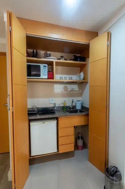 Loft / Flat com 1 quarto à venda, 68m2 em Cidade Jardim, São Paulo - SP - imagem 7 Foto 7 de Loft / Flat com 1 quarto à venda, 68m2 em Cidade Jardim, São Paulo - SP