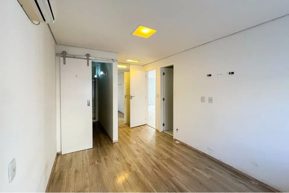 Casa de Condomínio com 4 quartos à venda, 405m2 em Mirandópolis, São Paulo - SP - imagem 8 Foto 8 de Casa de Condomínio com 4 quartos à venda, 405m2 em Mirandópolis, São Paulo - SP