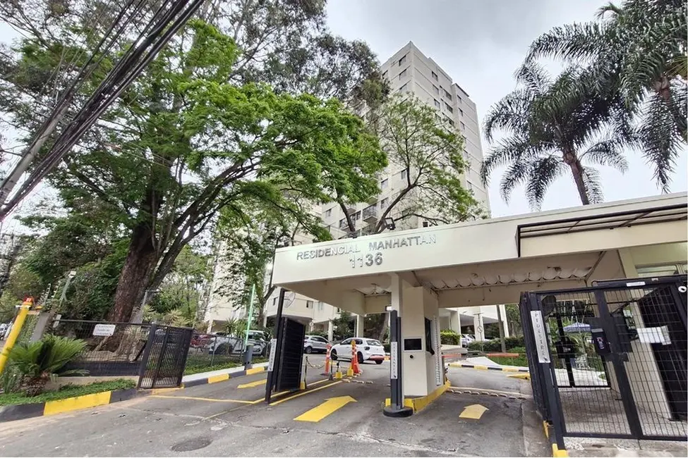 Foto 2 de Apartamento com 3 quartos à venda, 75m2 em Vila Suzana, São Paulo - SP