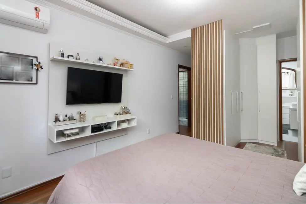 Foto 8 de Casa de Condomínio com 3 quartos à venda, 223m2 em Jardim Virginia Bianca, São Paulo - SP