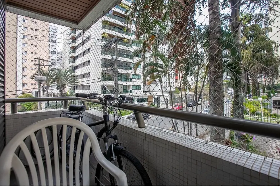 Foto 5 de Apartamento com 3 quartos à venda, 192m2 em Aclimação, São Paulo - SP