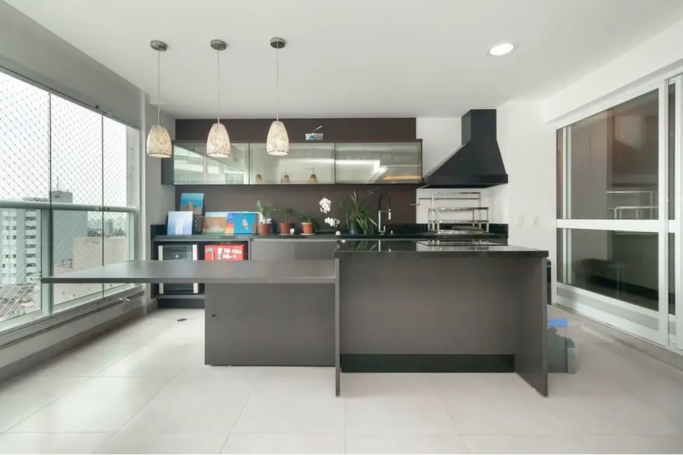 Apartamento com 3 quartos à venda, 235m2 em Alto da Lapa, São Paulo - SP - imagem 1 Foto 1 de Apartamento com 3 quartos à venda, 235m2 em Alto da Lapa, São Paulo - SP