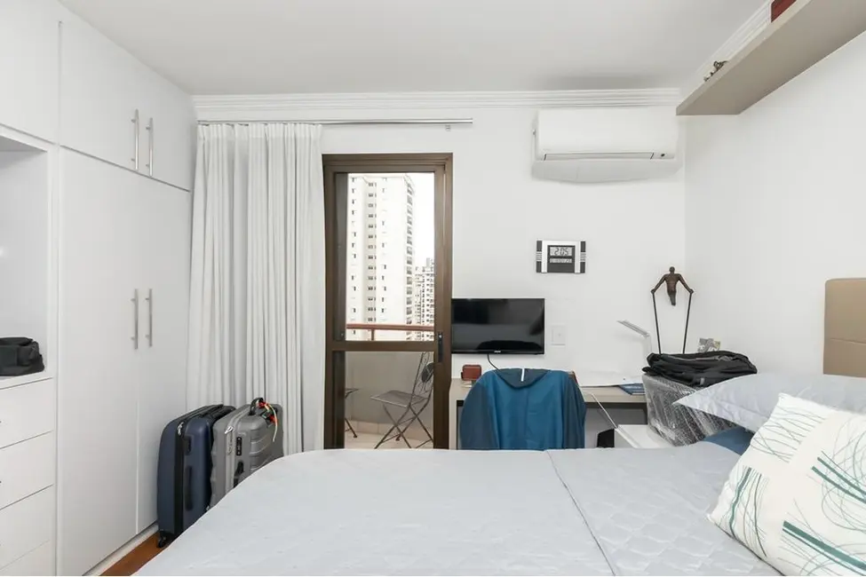 Foto 8 de Apartamento com 4 quartos à venda, 158m2 em Santo Amaro, São Paulo - SP