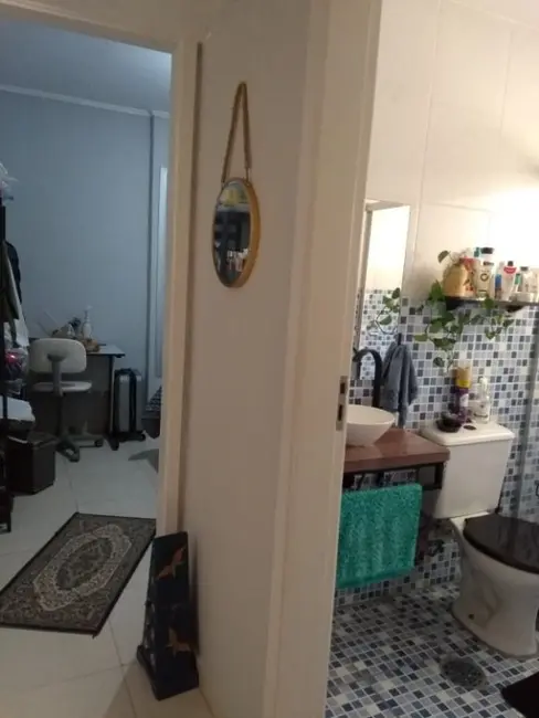 Apartamento com 3 quartos à venda, 120m2 em Barra Funda, Guaruja - SP - imagem 5 Foto 5 de Apartamento com 3 quartos à venda, 120m2 em Barra Funda, Guaruja - SP