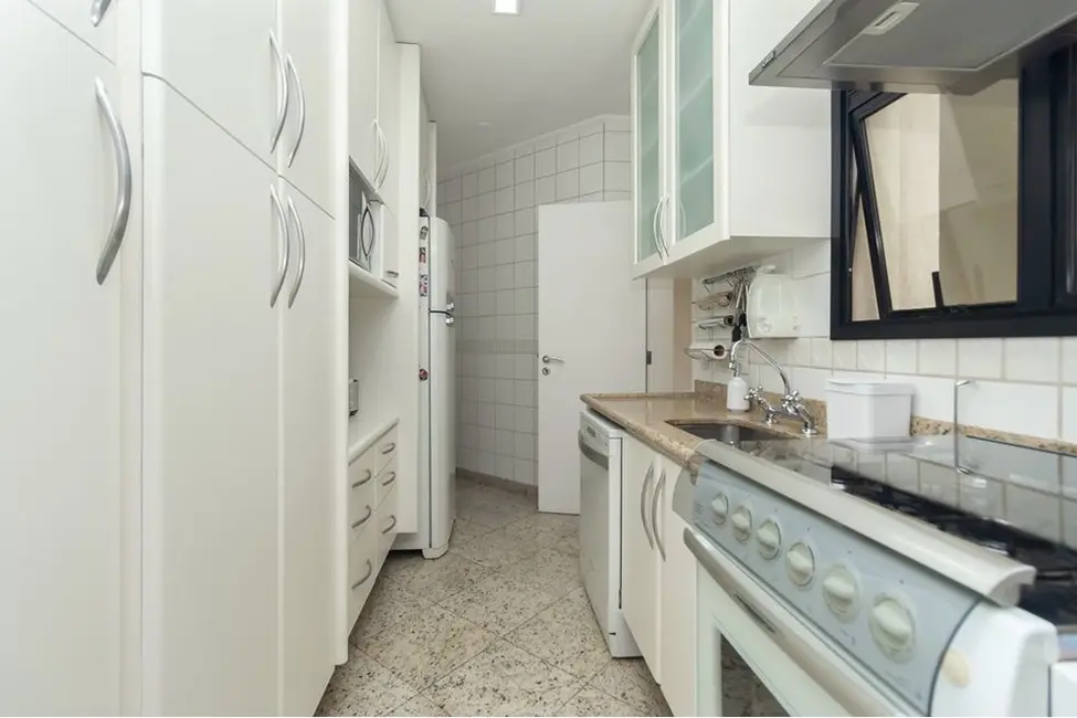 Foto 9 de Apartamento com 4 quartos à venda, 160m2 em Campo Belo, São Paulo - SP