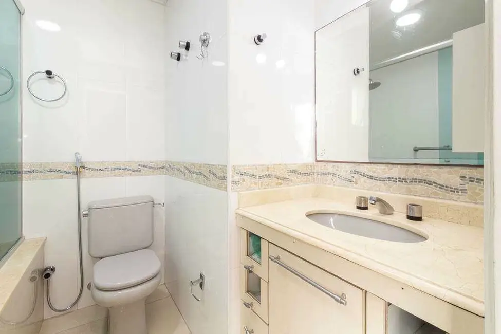 Foto 9 de Apartamento com 4 quartos à venda, 176m2 em Vila Mariana, São Paulo - SP