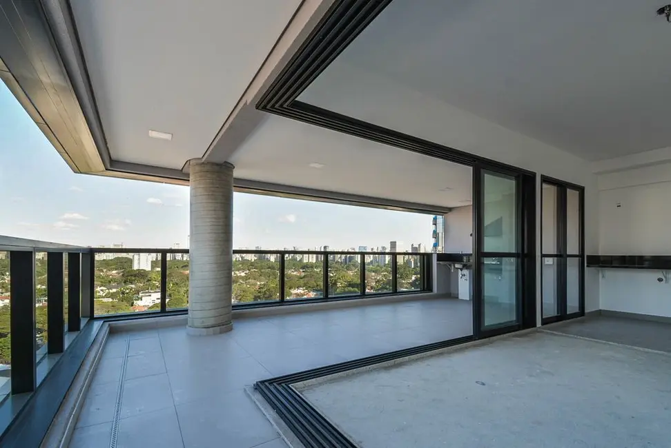 Apartamento com 3 quartos à venda, 145m2 em Pinheiros, São Paulo - SP - imagem 3 Foto 3 de Apartamento com 3 quartos à venda, 145m2 em Pinheiros, São Paulo - SP