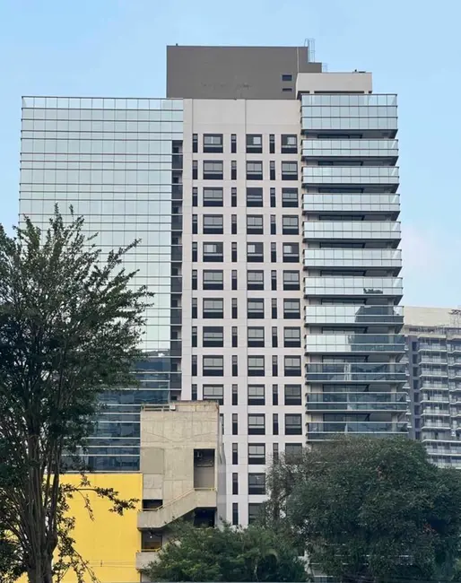 Apartamento com 3 quartos à venda, 145m2 em Pinheiros, São Paulo - SP - imagem 9 Foto 9 de Apartamento com 3 quartos à venda, 145m2 em Pinheiros, São Paulo - SP