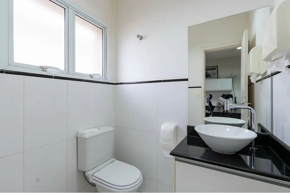 Foto 4 de Casa de Condomínio com 3 quartos à venda, 133m2 em Jardim Petrópolis, São Paulo - SP