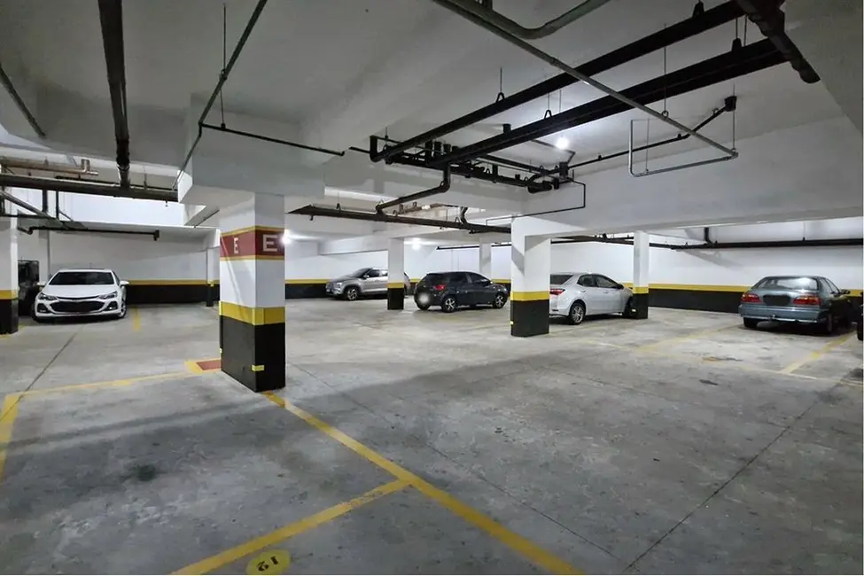 Apartamento com 3 quartos à venda, 87m2 em Vila Gumercindo, São Paulo - SP - imagem 8 Foto 8 de Apartamento com 3 quartos à venda, 87m2 em Vila Gumercindo, São Paulo - SP
