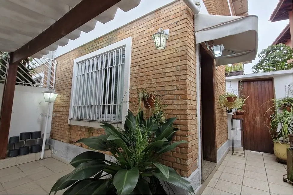 Casa de Condomínio com 3 quartos à venda, 162m2 em Jardim Petrópolis, São Paulo - SP - imagem 1 Foto 1 de Casa de Condomínio com 3 quartos à venda, 162m2 em Jardim Petrópolis, São Paulo - SP