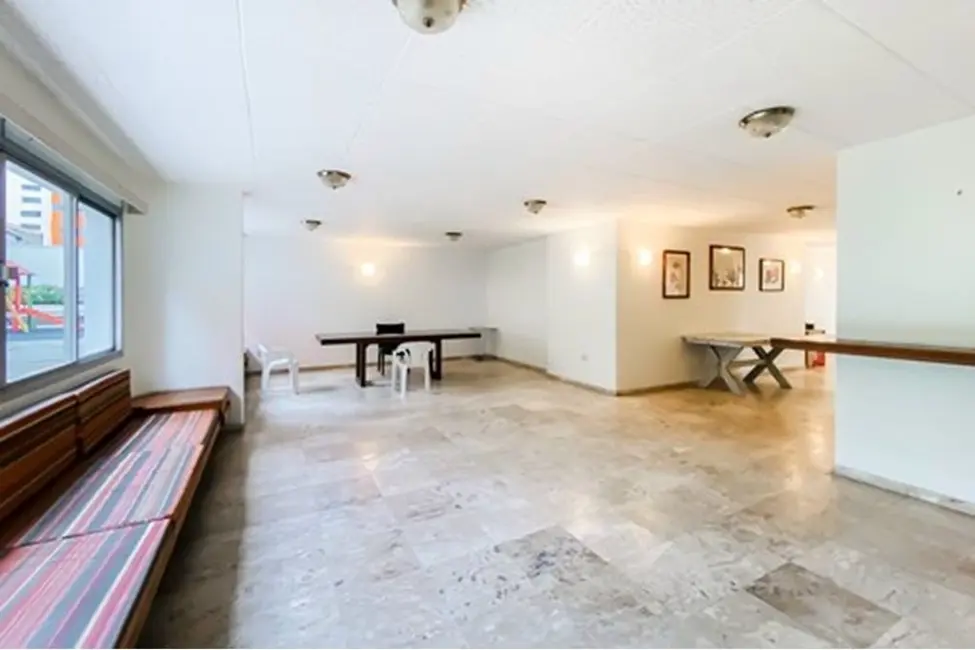 Foto 5 de Apartamento com 3 quartos à venda, 106m2 em Moema, São Paulo - SP