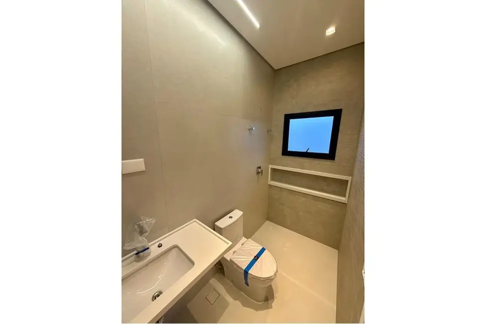 Foto 4 de Casa de Condomínio com 3 quartos à venda, 270m2 em Cézar de Souza, Mogi Das Cruzes - SP