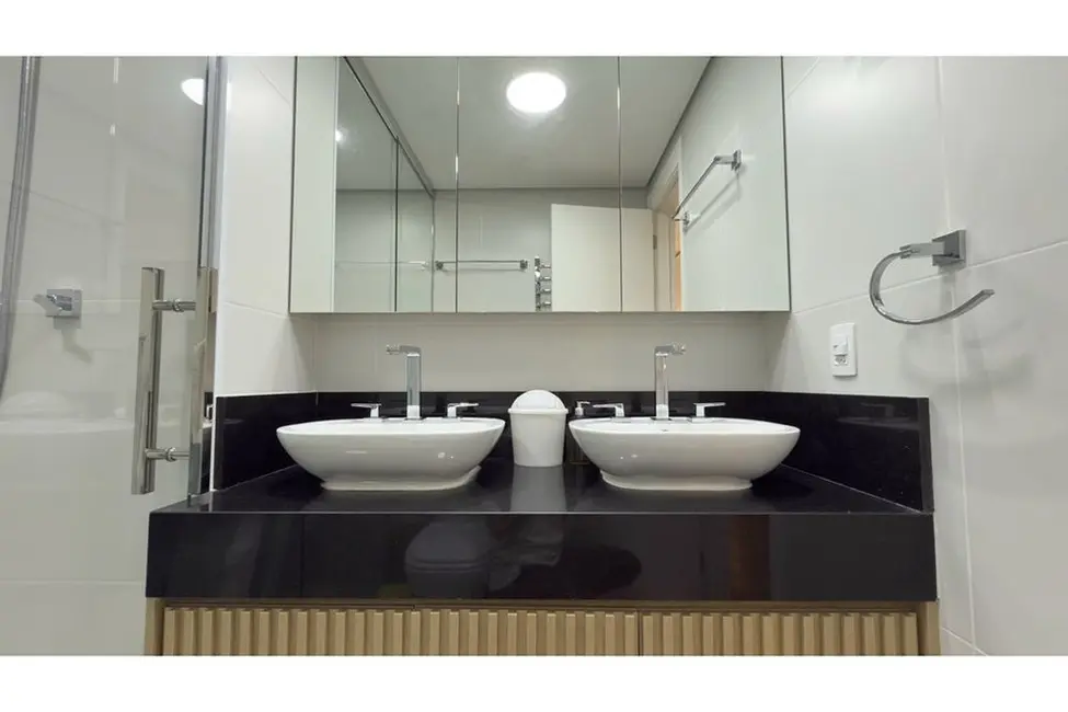 Apartamento com 3 quartos à venda, 162m2 em Vila Mariana, São Paulo - SP - imagem 2 Foto 2 de Apartamento com 3 quartos à venda, 162m2 em Vila Mariana, São Paulo - SP