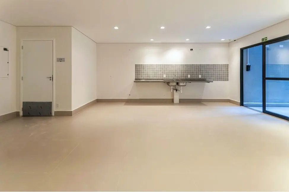 Foto 3 de Kitnet com 1 quarto à venda, 32m2 em Vila Mariana, São Paulo - SP