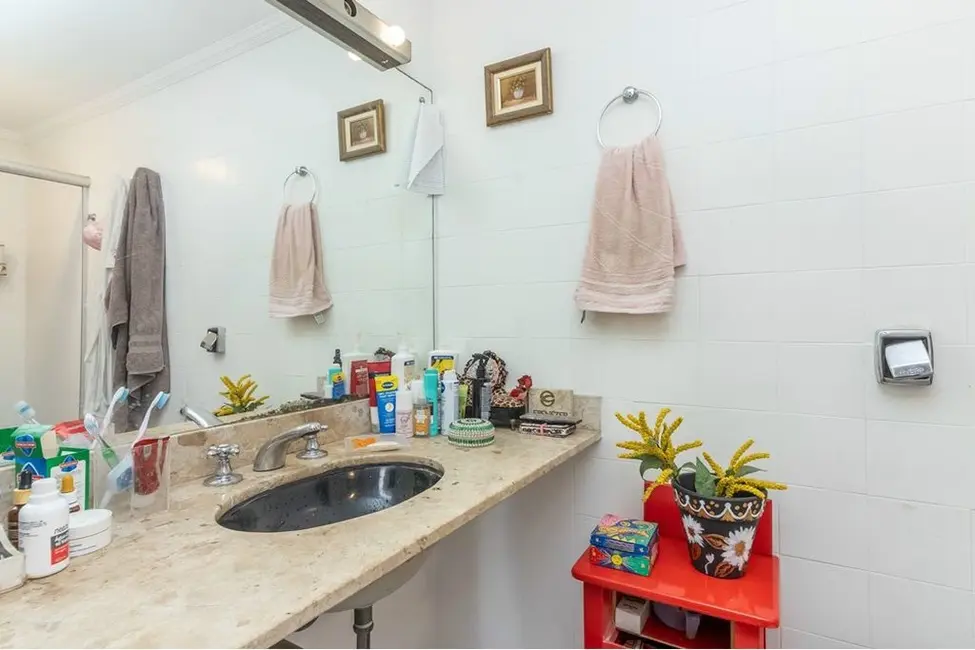 Foto 2 de Apartamento com 3 quartos à venda, 115m2 em Vila Uberabinha, São Paulo - SP