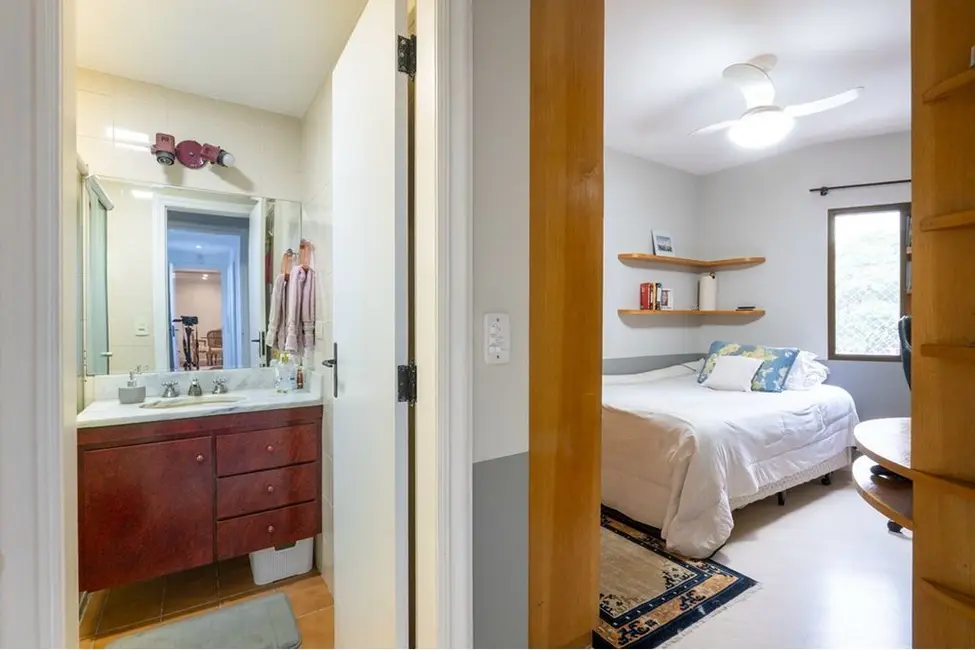 Foto 4 de Apartamento com 3 quartos à venda, 131m2 em Vila Olímpia, São Paulo - SP