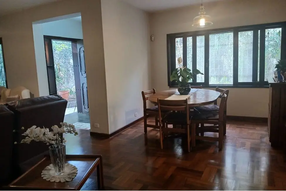 Foto 8 de Casa de Condomínio com 3 quartos à venda, 257m2 em Jardim Prudência, São Paulo - SP