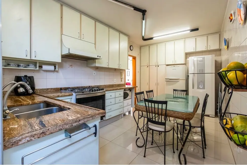 Foto 9 de Casa de Condomínio com 3 quartos à venda, 168m2 em Vila Cordeiro, São Paulo - SP