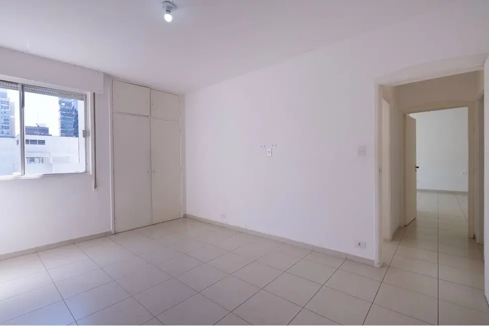 Foto 5 de Apartamento com 2 quartos à venda, 105m2 em Cerqueira César, São Paulo - SP