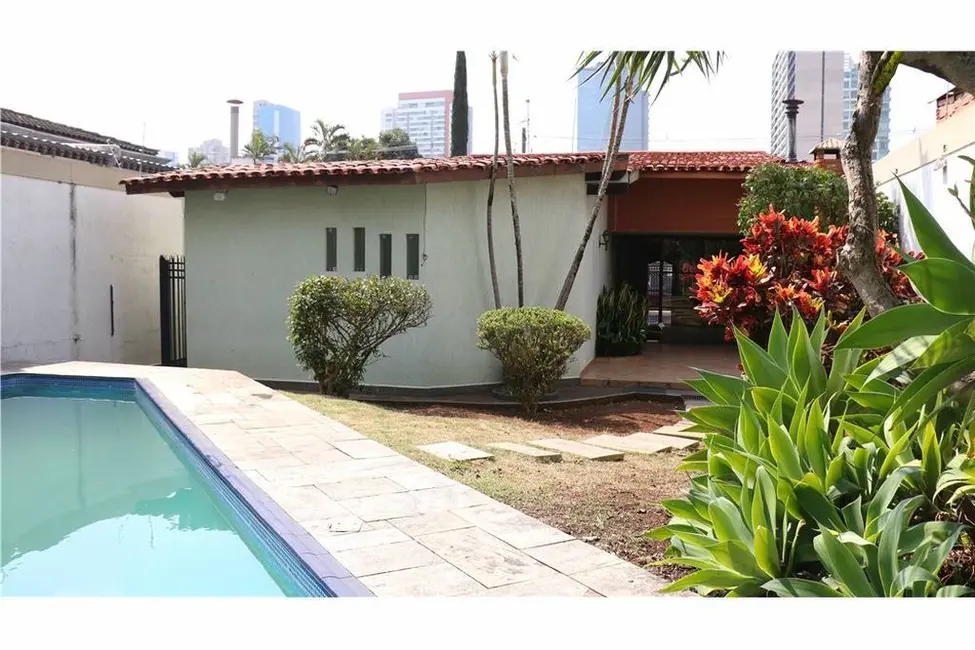 Casa de Condomínio com 3 quartos à venda, 223m2 em Vila Cordeiro, São Paulo - SP - imagem 3 Foto 3 de Casa de Condomínio com 3 quartos à venda, 223m2 em Vila Cordeiro, São Paulo - SP