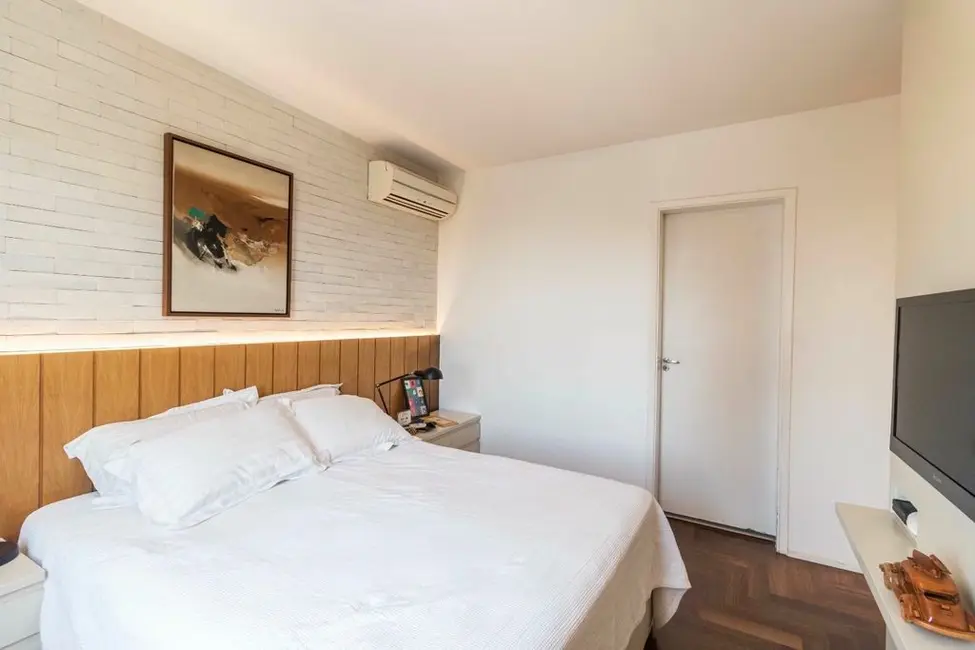 Apartamento com 3 quartos à venda, 165m2 em Pinheiros, São Paulo - SP - imagem 4 Foto 4 de Apartamento com 3 quartos à venda, 165m2 em Pinheiros, São Paulo - SP