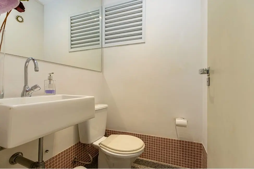 Casa de Condomínio com 3 quartos à venda, 107m2 em Vila Andrade, São Paulo - SP - imagem 4 Foto 4 de Casa de Condomínio com 3 quartos à venda, 107m2 em Vila Andrade, São Paulo - SP