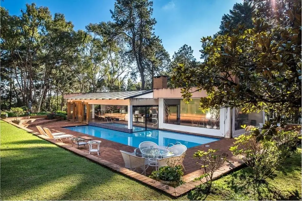 Foto 8 de Fazenda / Haras à venda, 66000m2 em Campos Do Jordao - SP