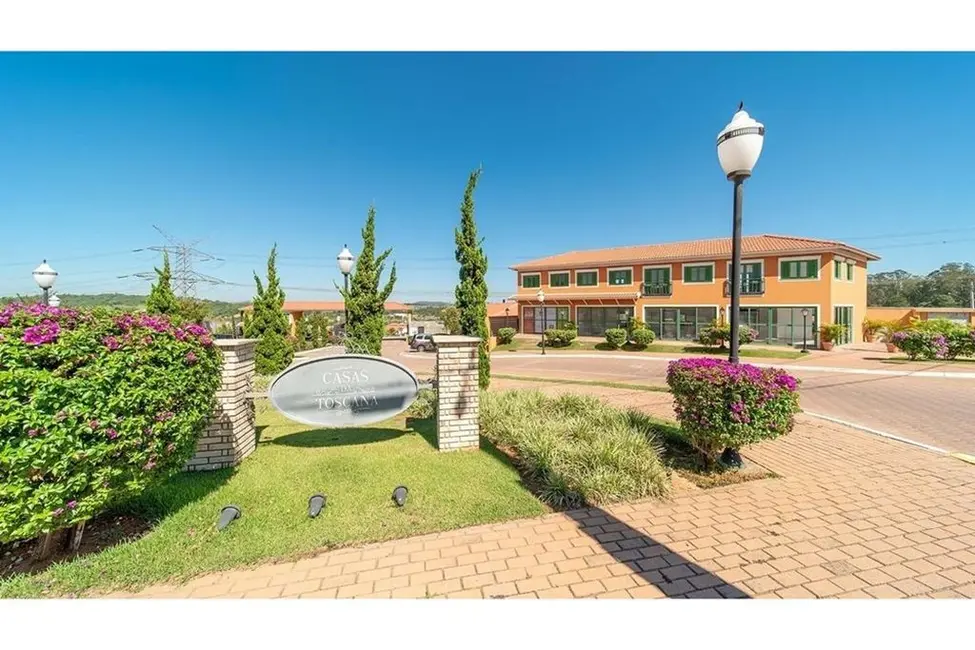 Foto 1 de Casa de Condomínio com 2 quartos à venda, 71m2 em Medeiros, Jundiai - SP