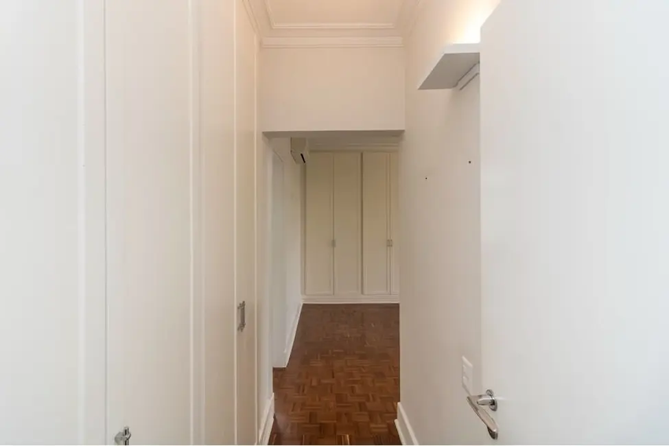 Foto 8 de Apartamento com 3 quartos à venda, 213m2 em Cerqueira César, São Paulo - SP