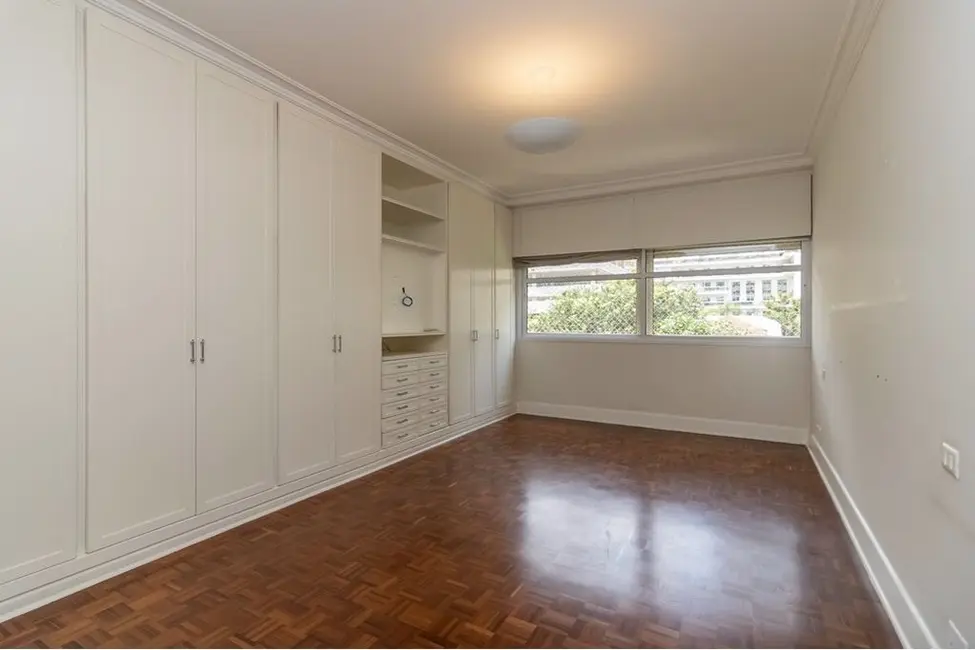 Foto 9 de Apartamento com 3 quartos à venda, 213m2 em Cerqueira César, São Paulo - SP