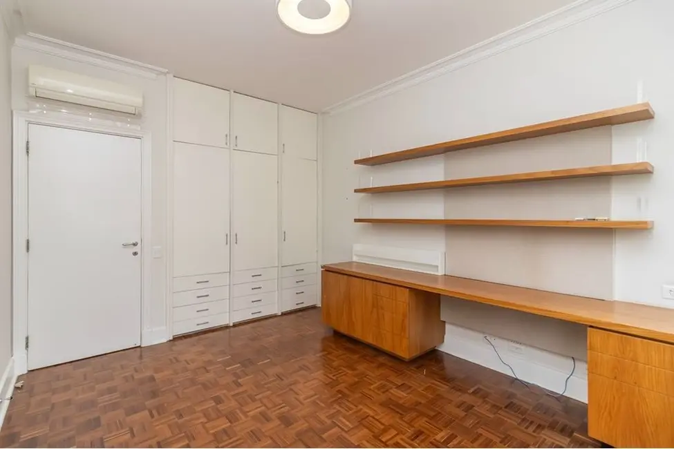 Foto 4 de Apartamento com 3 quartos à venda, 213m2 em Cerqueira César, São Paulo - SP