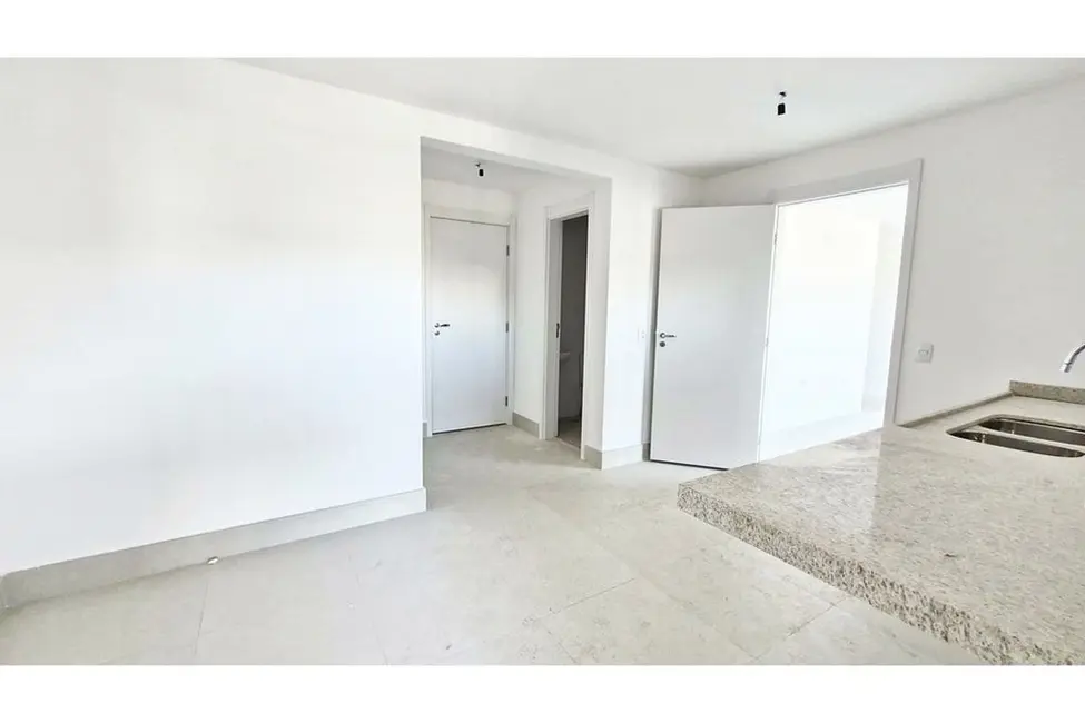 Apartamento com 3 quartos à venda, 157m2 em Perdizes, São Paulo - SP - imagem 5 Foto 5 de Apartamento com 3 quartos à venda, 157m2 em Perdizes, São Paulo - SP