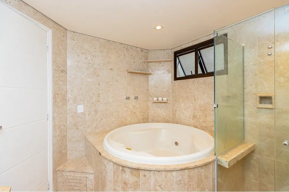 Apartamento com 4 quartos à venda, 197m2 em Itaim Bibi, São Paulo - SP - imagem 6 Foto 6 de Apartamento com 4 quartos à venda, 197m2 em Itaim Bibi, São Paulo - SP