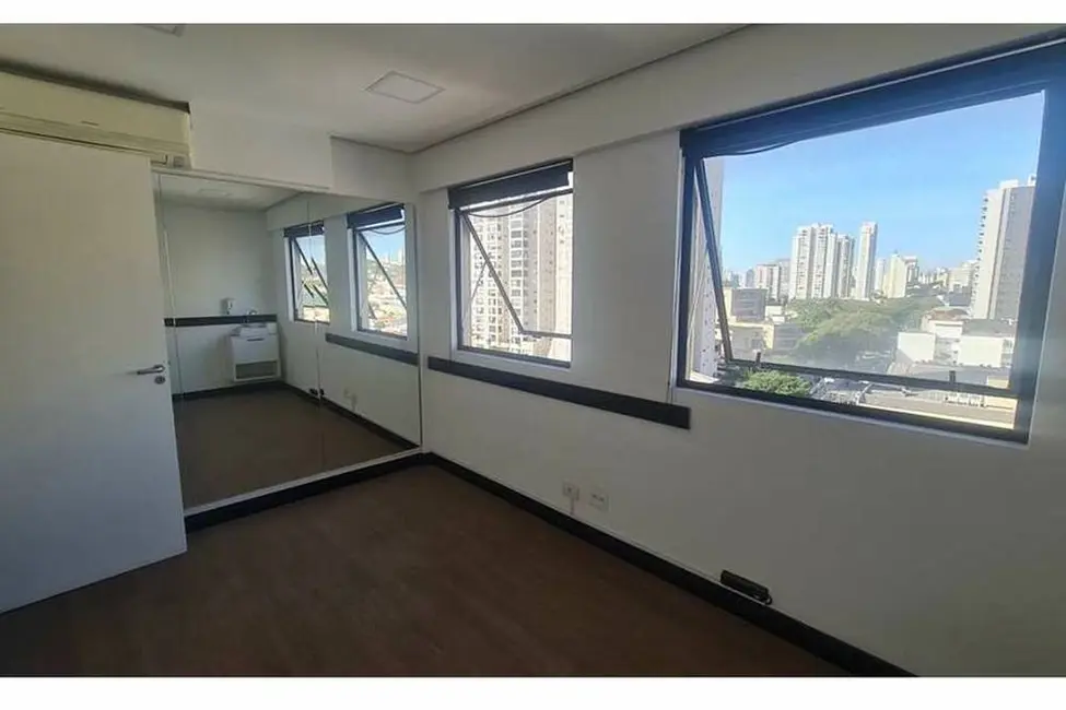 Foto 3 de Sala Comercial à venda, 32m2 em Lapa, São Paulo - SP