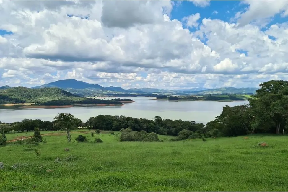 Foto 2 de Terreno / Lote à venda, 20000m2 em Serrinha, Braganca Paulista - SP