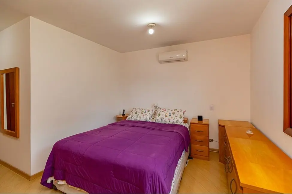 Foto 4 de Casa de Condomínio com 3 quartos à venda, 196m2 em Vila Romano, São Paulo - SP