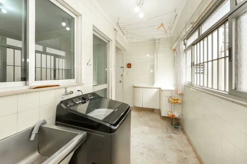 Foto 9 de Apartamento com 3 quartos à venda, 118m2 em Aclimação, São Paulo - SP